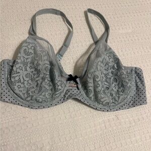 Victoria's Secret Lace Bra - Light Gray